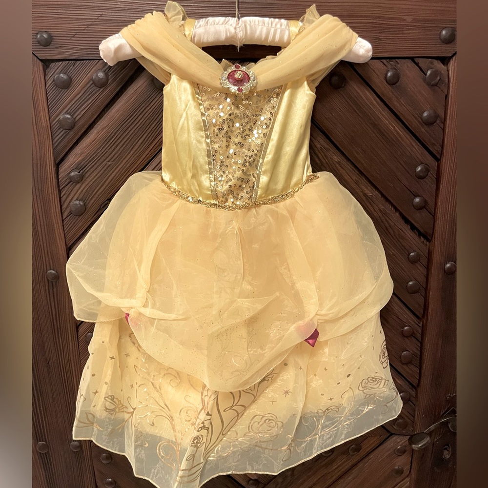Gorgeous Licensed Disney Belle gown - size 3